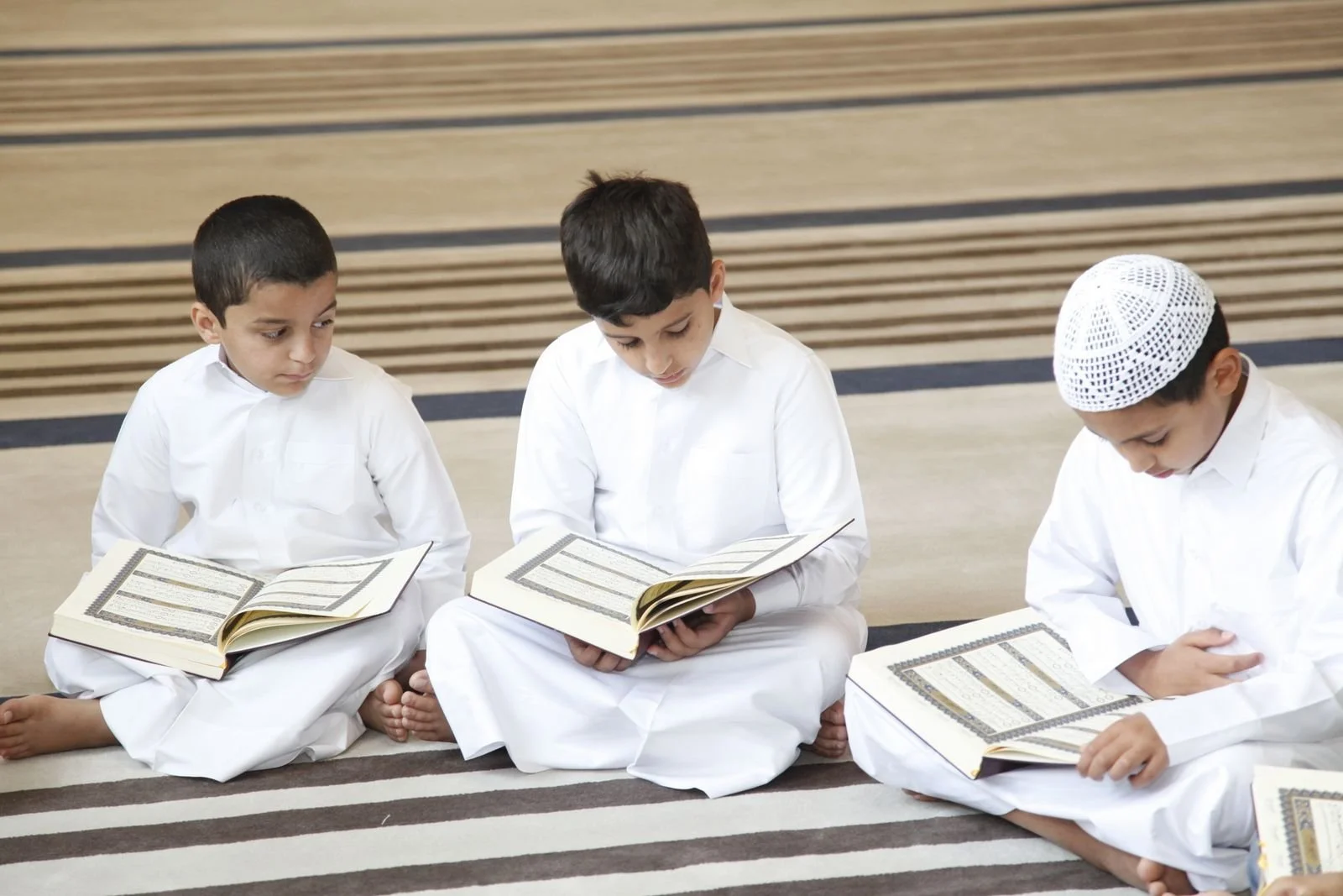 Quranundervisning for ungdom og eldre